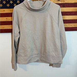 RBX Light Gray Activewear Top Size M